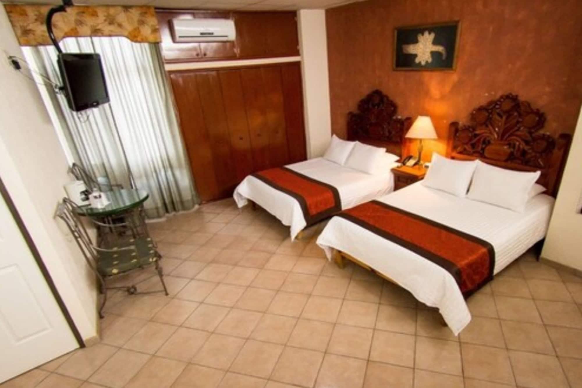 Hotel Real Azteca Boulevard เลออน ภายนอก รูปภาพ