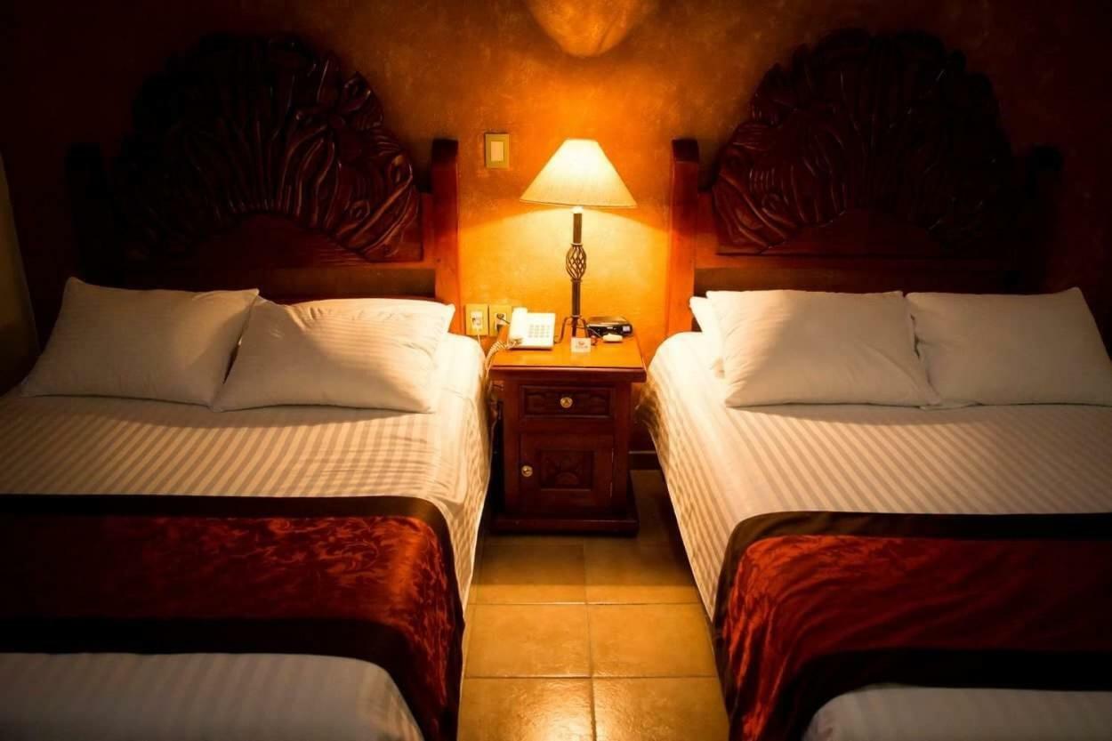 Hotel Real Azteca Boulevard เลออน ภายนอก รูปภาพ